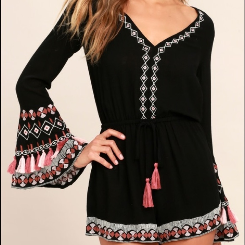 Lulus Bell Sleeves romper Small - Picture 2 of 3